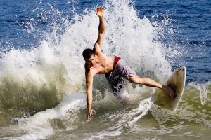 开云官网-苏格兰火力压制皇马，金玟哉扛起全队，当野蛮足球撕碎贵族美学