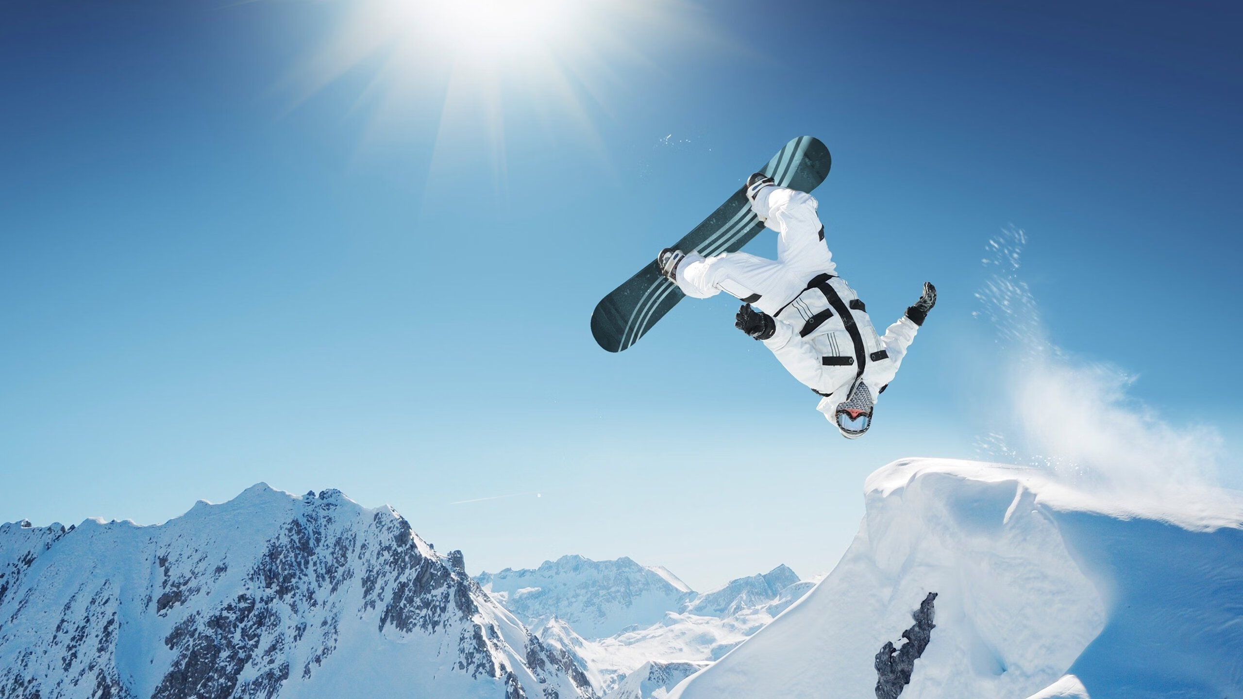 当足球撞上赛车，曼联铁血防守与格纳布里人车合一的胜利哲学